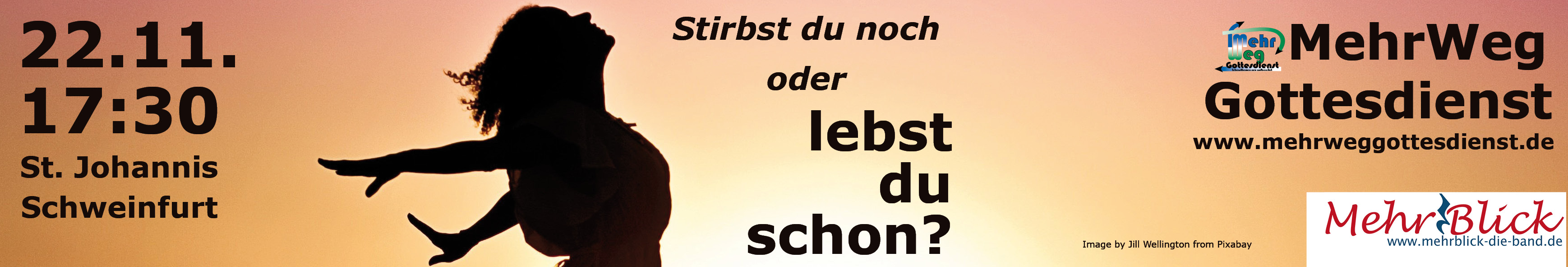 Eine Frauensilhouette vor einem Sonnenaufgang